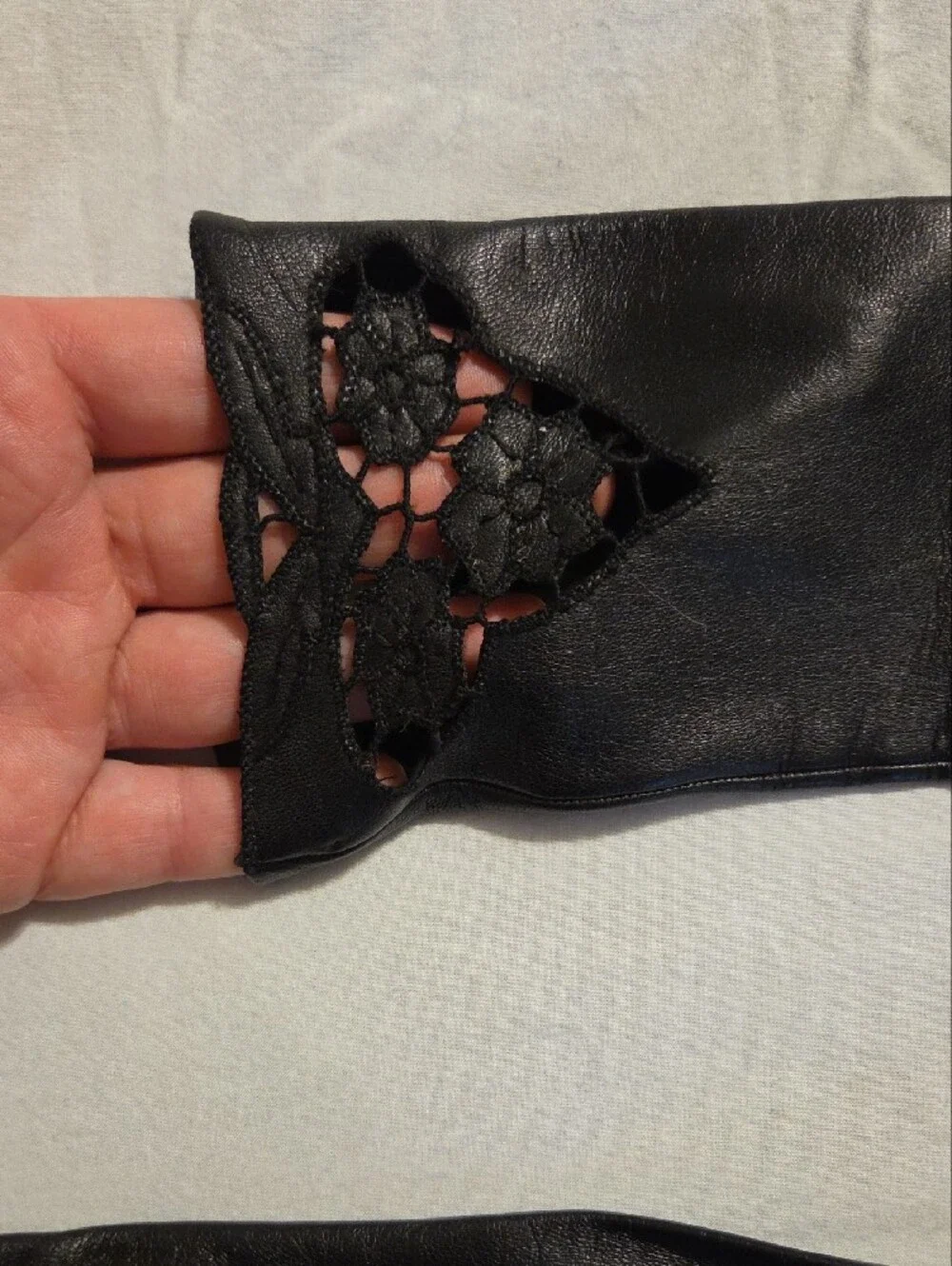 Black Leather Women's Gloves with Lace Trim